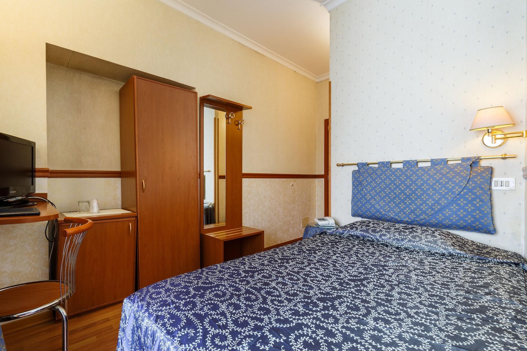 Hotel Paris Rome Bagian luar foto