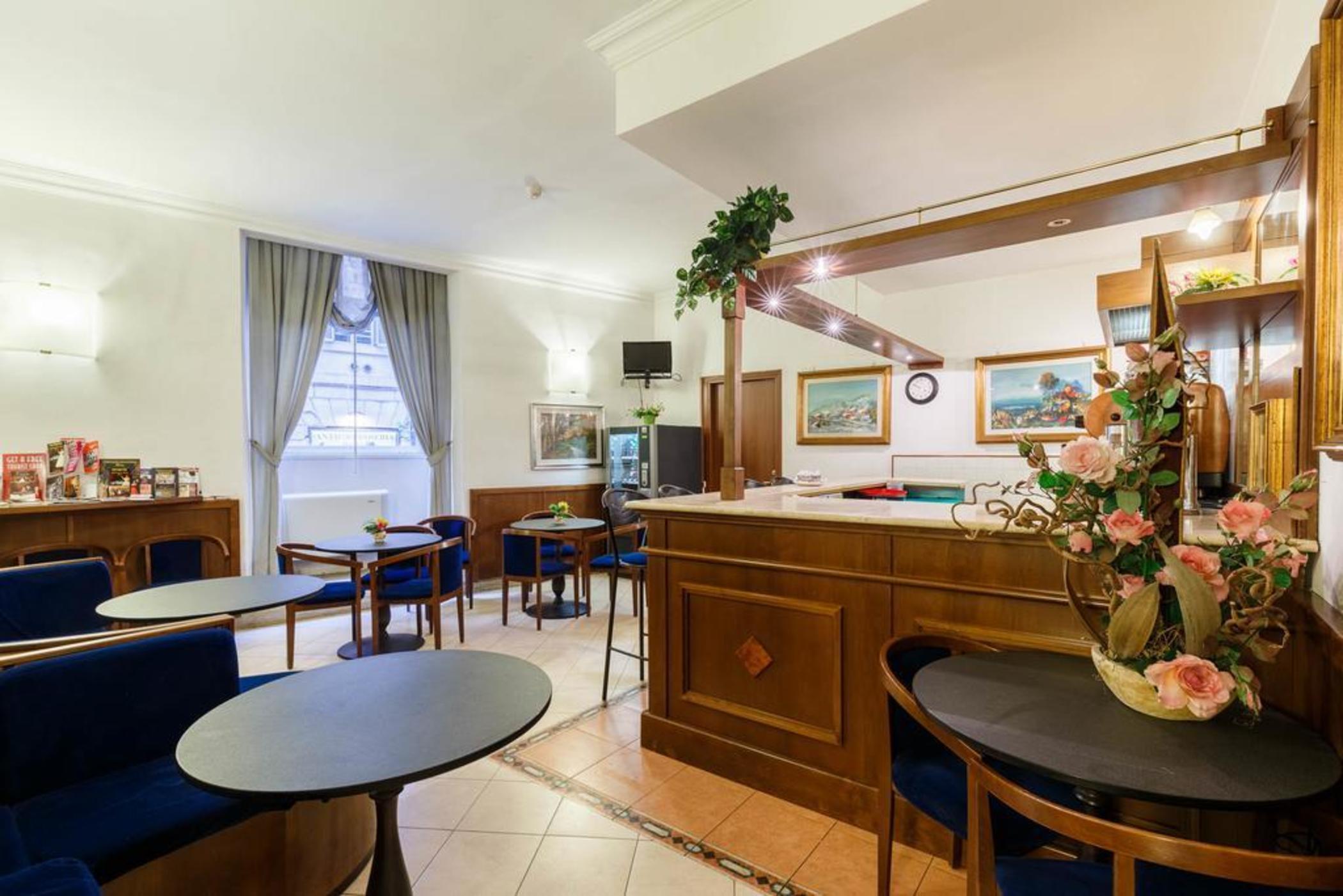 Hotel Paris Rome Bagian luar foto