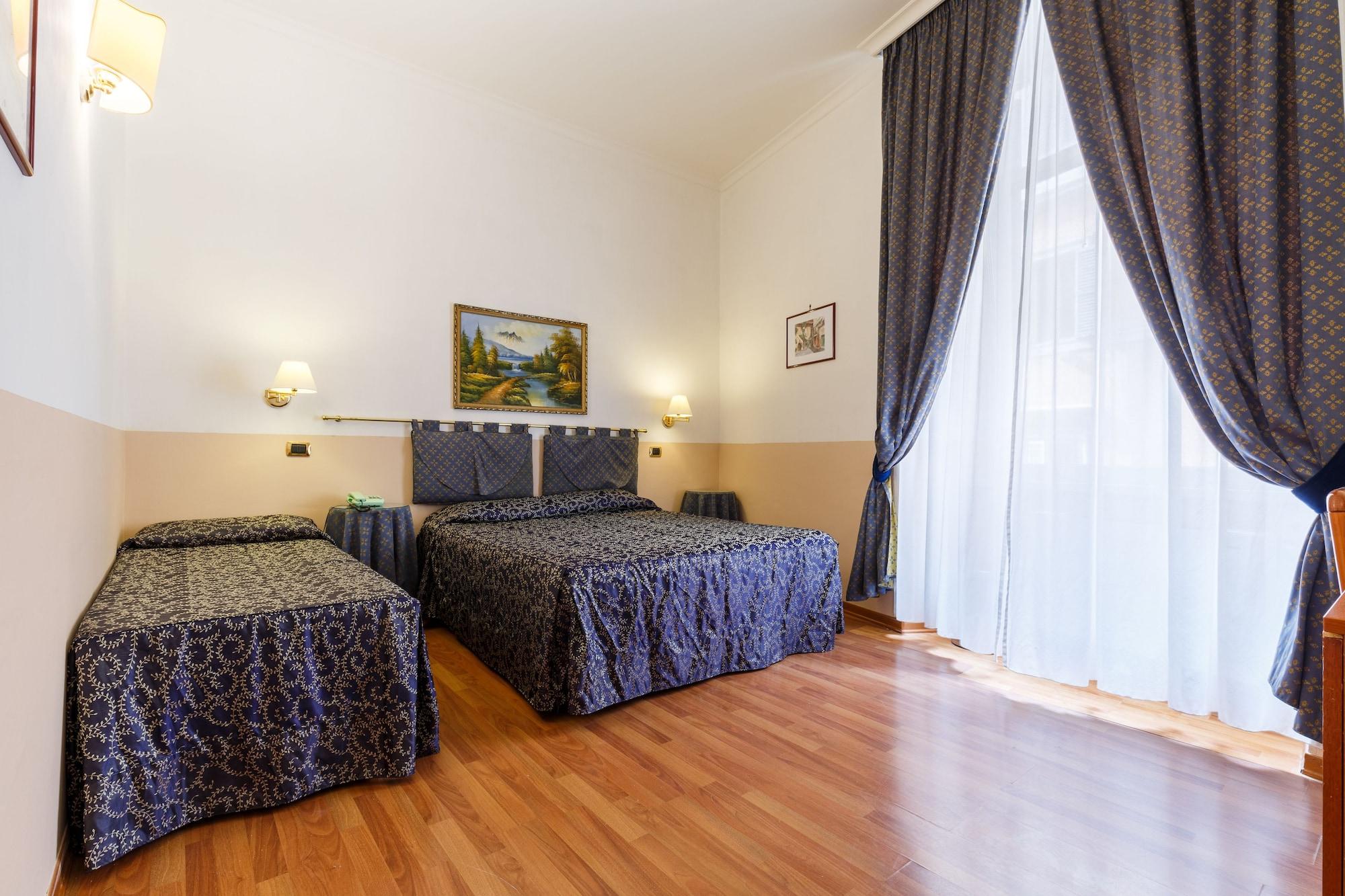 Hotel Paris Rome Bagian luar foto