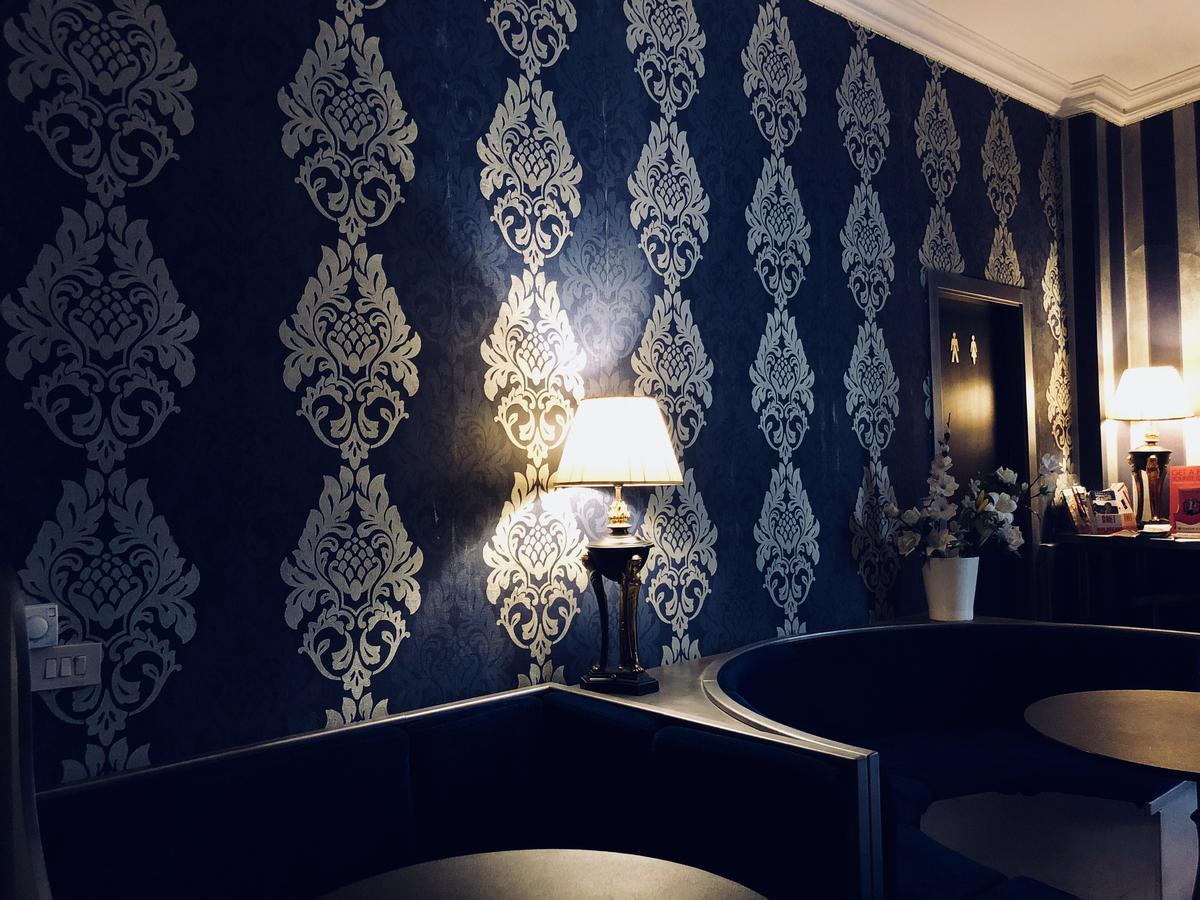 Hotel Paris Rome Bagian luar foto