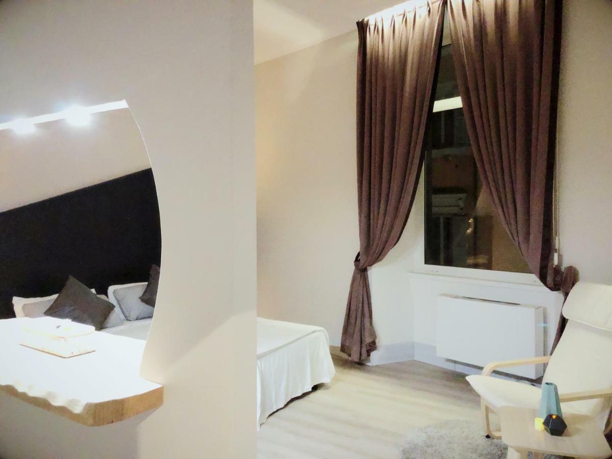 Hotel Paris Rome Bagian luar foto