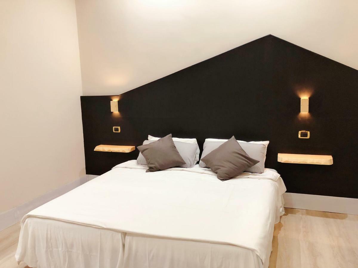 Hotel Paris Rome Bagian luar foto